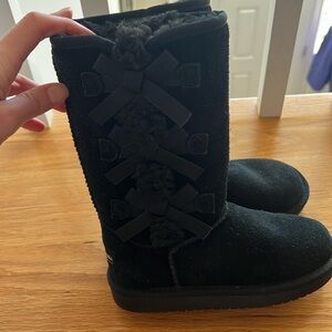EUC! Koolaburra by UGG black boots - size 12